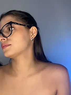 Arilw's Live XXX Chat