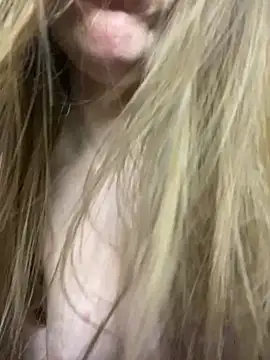 _Jewelry_'s Live XXX Chat