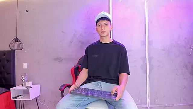 zam_noir's Live XXX Chat