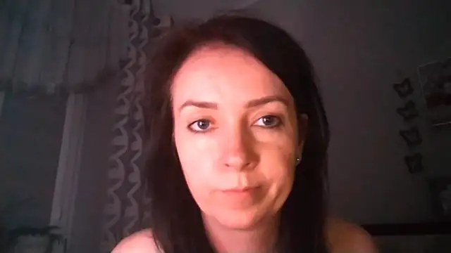 Chat +18 de JenniferAlone ao vivo