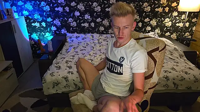 Vuitton – Naživo XXX chat