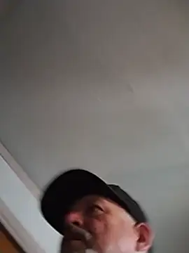 Chat XXX ao vivo de bigdoog8