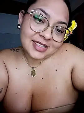 Anna_Lucia88's Live XXX Chat