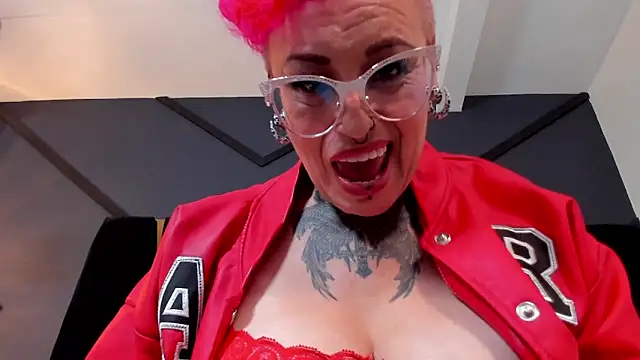 mistress_sandy live XXX chat