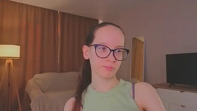 Chatroom XXX en direct de BettyBrowni