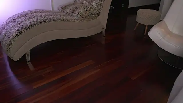 Katyerave Chat XXX live