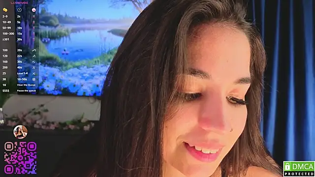 EmmyNoel's Live XXX Chat