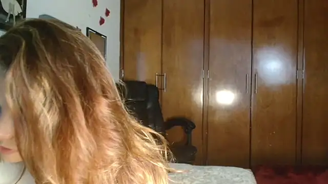 Czat XXX na żywo – 3littles