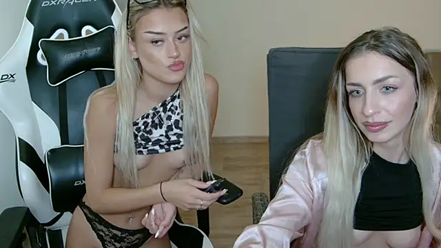 Chat +18 de anyaamurr ao vivo