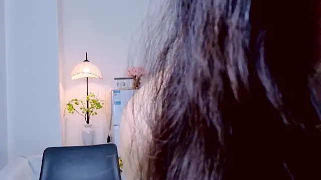 xinxinchuxin661's Live XXX Chat