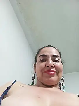 MaryRoze_ Chat XXX in diretta