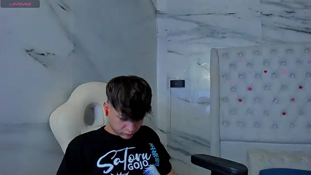 stonne69 live XXX chat