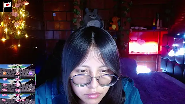 Chat +18 de MidoriQuiinn ao vivo