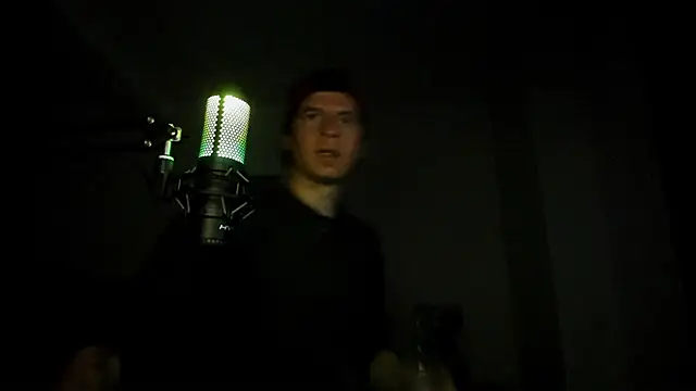 Онлайн чат XXX Headhunterdz