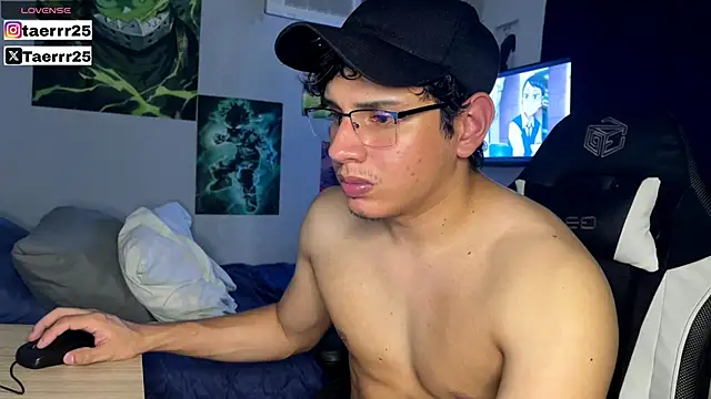 hyungboy লাইভ XXX চ্যাট