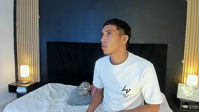 DILANX18 – Naživo XXX chat