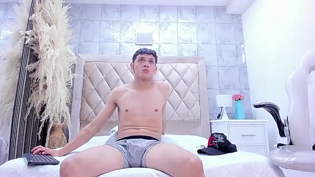 แชท XXX สดของ Hydan_