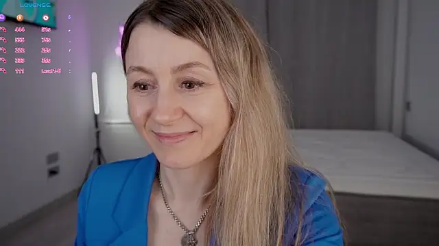 __Milana____ Adlı Modelin Canlı XXX Sohbeti