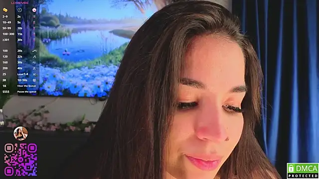 EmmyNoel's Live XXX Chat