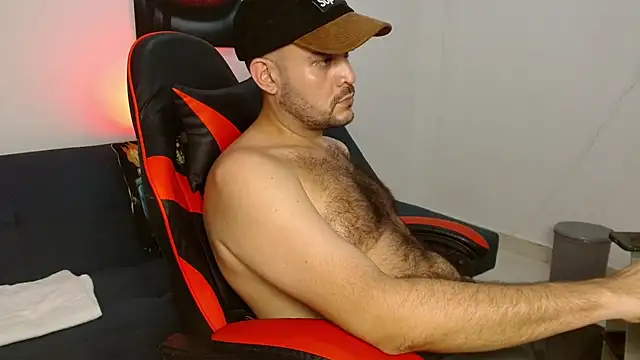 holegape's Live XXX Chat