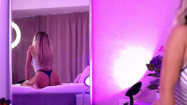 CellineHudson Chat XXX live