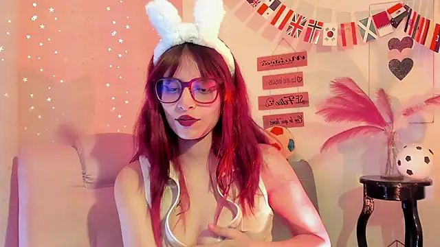 RedMeloddyn Live XXX chat