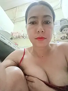 2HotAsain4u's Live XXX Chat