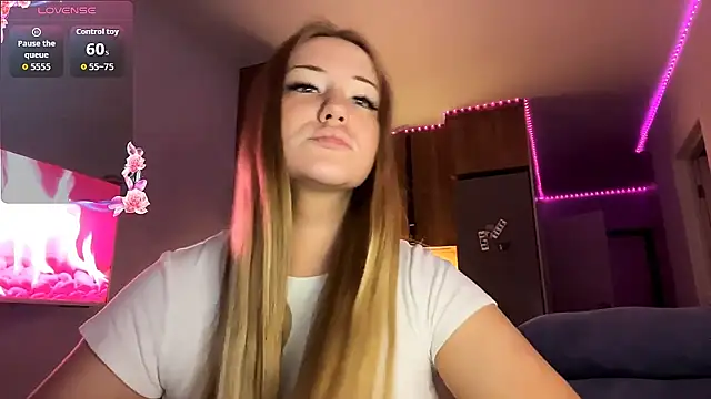 Lisi_Kiss_ Adlı Modelin Canlı XXX Sohbeti