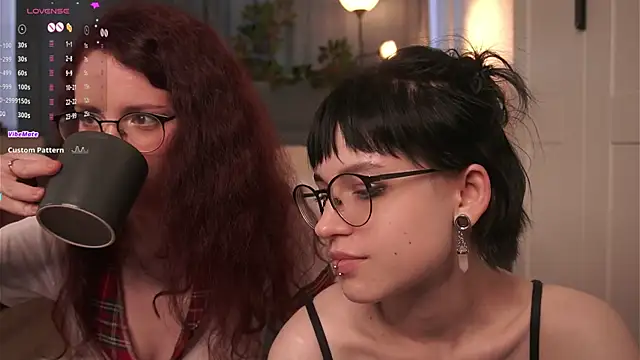 TeaseDealer Chat XXX in diretta