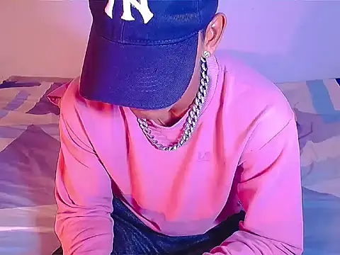 theMyke101's Live XXX Chat