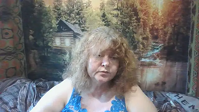 RoseRed69 live XXX chat