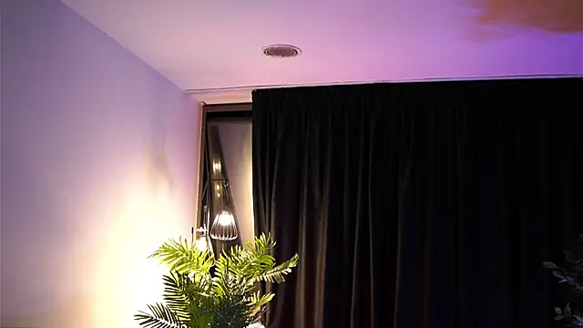 LisaLorenz – Live XXX-chat