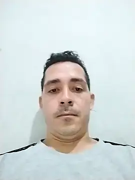 دردشة Gabriel_leon33 الجنسية المباشرة
