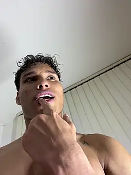 XXX chat uživo modela NelModel1