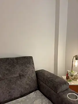 XXX chat uživo modela KallyMyller1