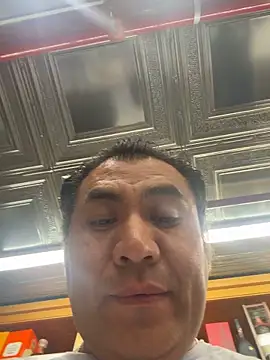 Chat XXX ao vivo de Crossroads5214