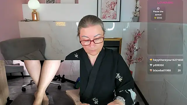 Онлайн чат XXX Alexandra_Kind