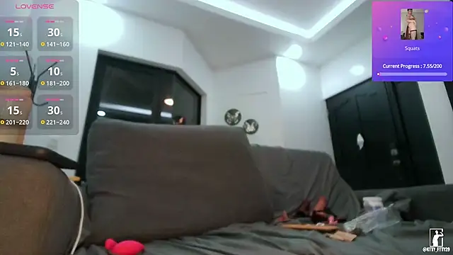 kittyfitty29 Adlı Modelin Canlı XXX Sohbeti
