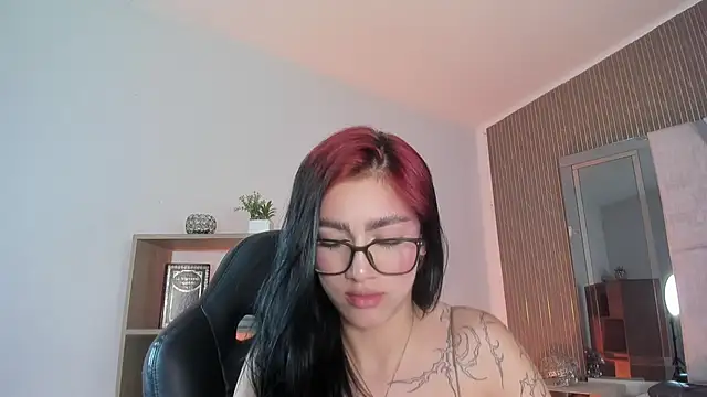 Nezukoo_1 Chat XXX live