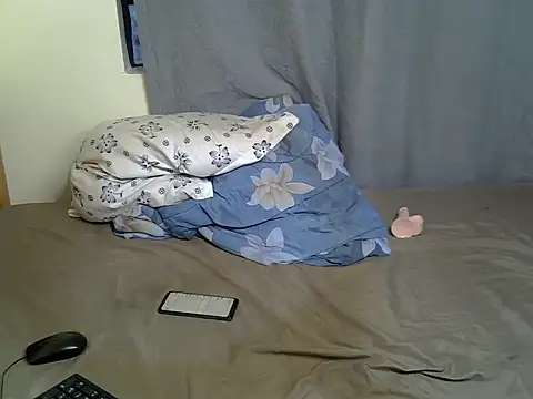 Онлайн чат XXX SexxyRoxy