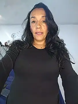 Czat XXX na żywo – Shantey_Laurent