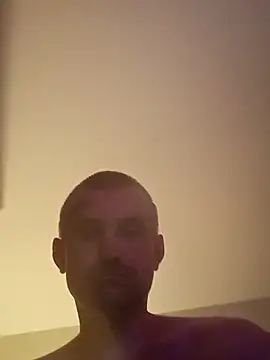 צ'אט XXX בשידור חי של Viciouzz1