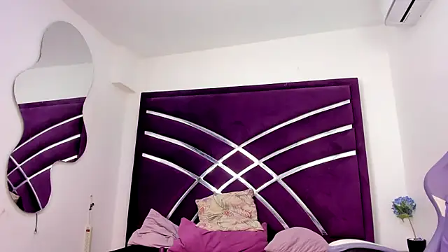 Jade_ht – Naživo XXX chat