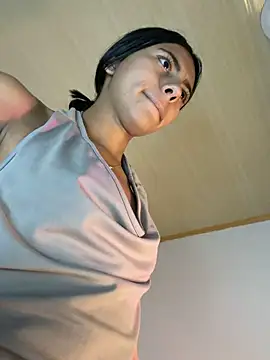 צ'אט XXX בשידור חי של Lilybeeth