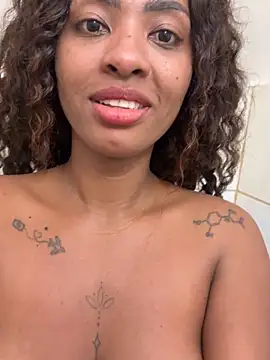 Chat +18 de Angel_tammy ao vivo