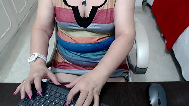 Chat XXX ao vivo de leonela_69