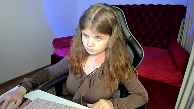Chat XXX en directo de ChloeHalses