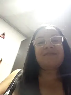 Sonialorens_ Adlı Modelin Canlı XXX Sohbeti