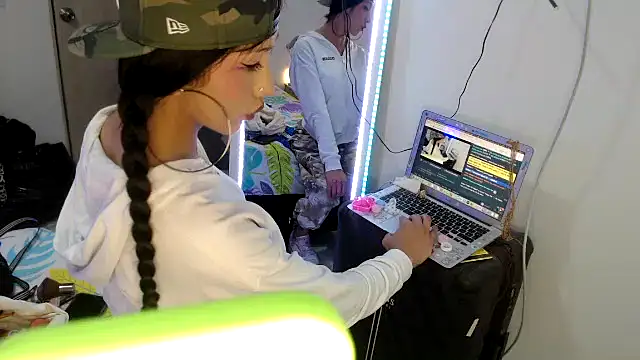 Doll_sary Live XXX Chat