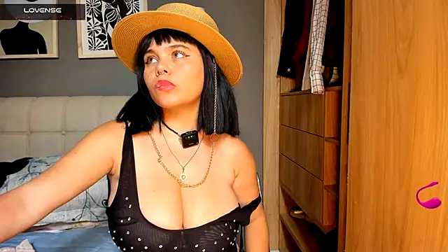 Bloom_Noor's Live XXX Chat